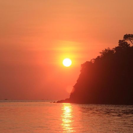 COCONUT BEACH BUNGALOWS&WARUNG Exst Teman-Teman 2 garden view Amed Exterior foto